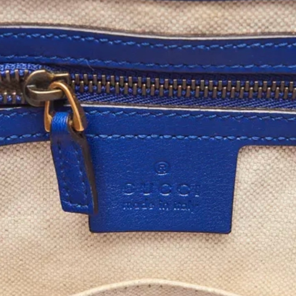 Gucci Brit Bright Blue Patent Leather - Picture 6 of 6